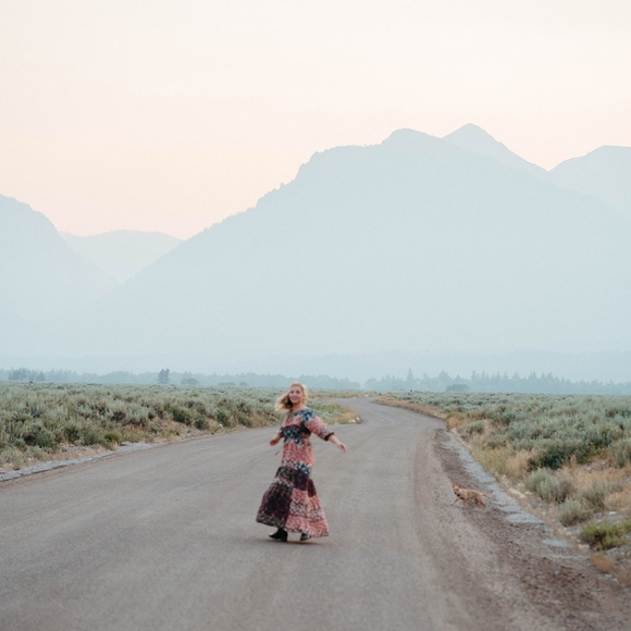 Meet your Posher, Julia - Picture 2 of 3